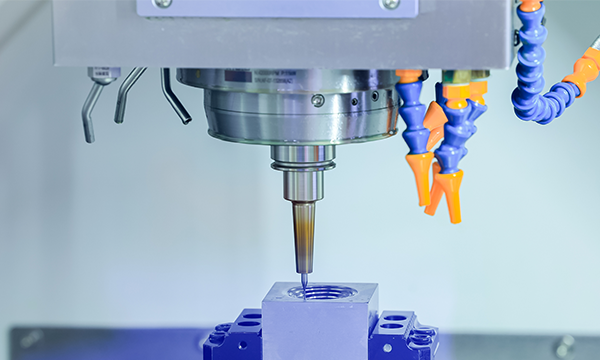 金属切削机床（含硬脆材料加工设备），精密加工，五轴加工